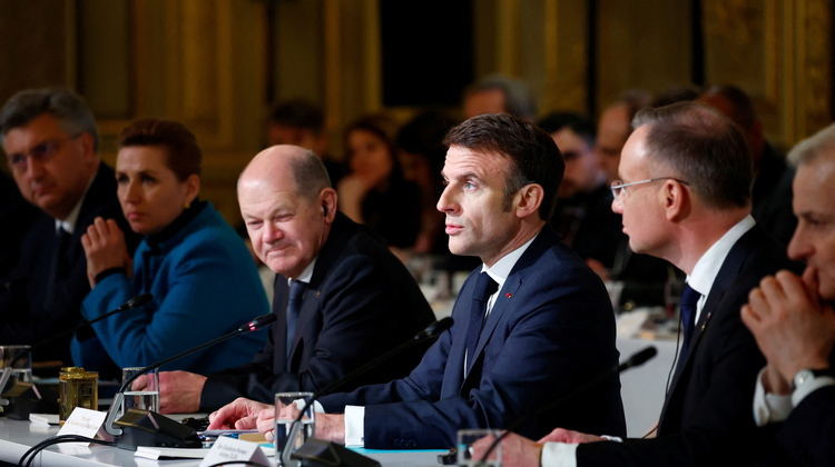 Kanclerz Niemiec Olaf Scholz, Prezydent Francji Emmanuel Macron i Prezydent Andrzej Duda