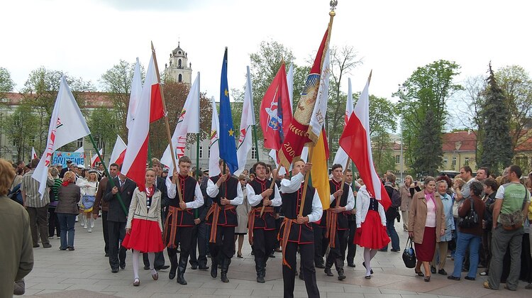 Przemarsz Polaków w Wilnie 2 maja 2008