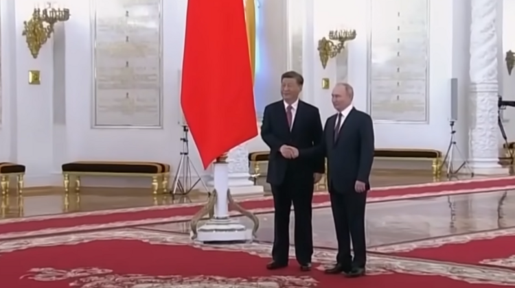 Prezydent Chin Xi Jinping i Rosji Władimir Putin