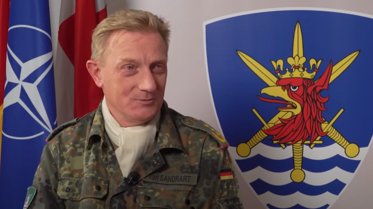 Generał NATO Juergen-Joachim von Sandrart z Niemiec