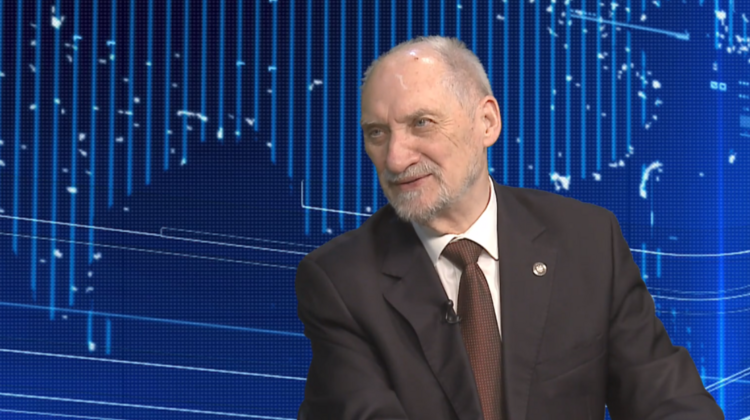 Poseł PiS Antoni Macierewicz