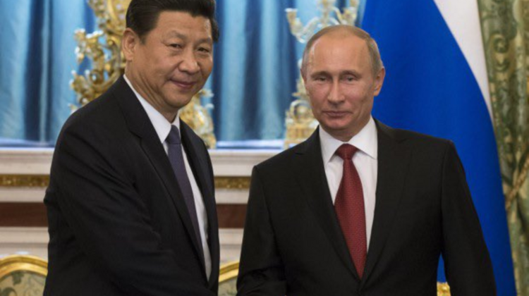 Prezydent Chin Xi Jinping i Rosji Władimir Putin